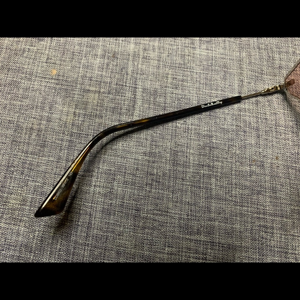 Christian Dior Sunglasses - Picture 5 of 8